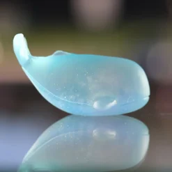 Hot Baleine pm bleu clair daum Animaux Cristal|Bestiaire