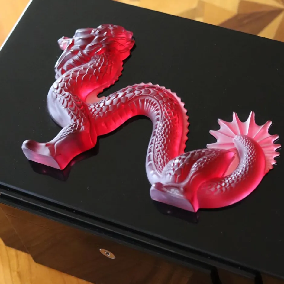 Outlet Boîte bijoux dragon laqué noir Lalique 88 EX Coupes, Coupelles Et Photophores|Boites Cristal
