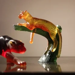 Panthère ambre sur arbre daum Bestiaire|Animaux Cristal