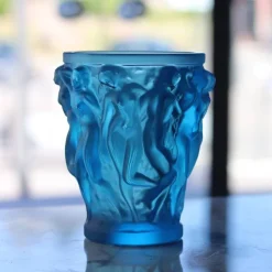 Discount Vase bacchantes pm bleu lalique Vases|Vases Cristal Couleur